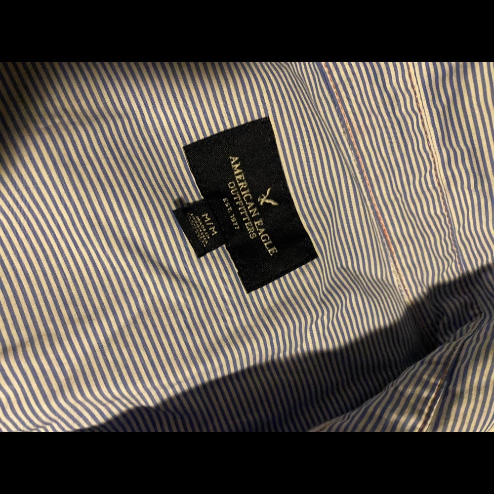 Button up top - Picture 2 of 2